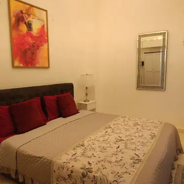 Alquiler de apartamento con 3 habitaciones en la habana vieja — imagen 1